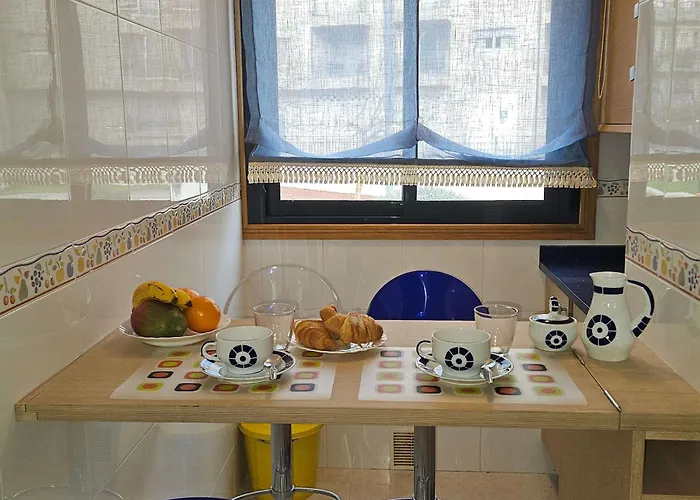 Piso En El Centro De Cerca De Playa America