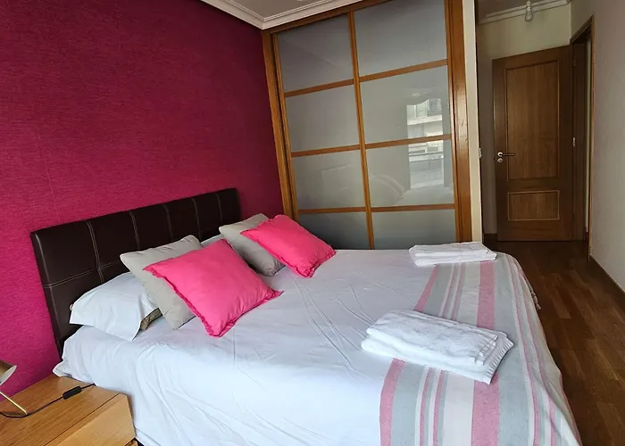 Piso En El Centro De Cerca De Playa America